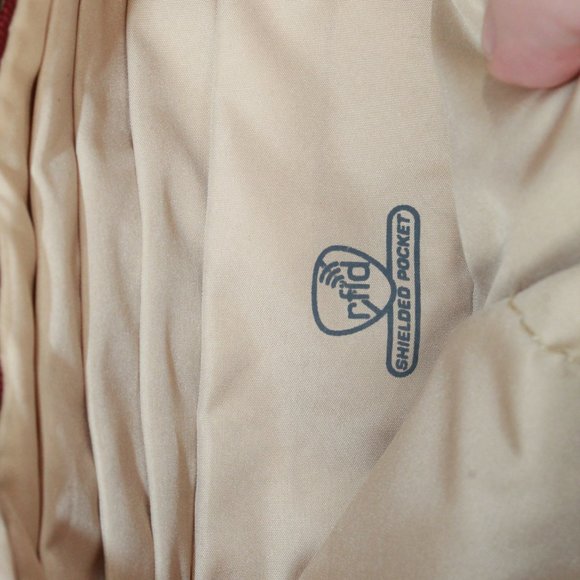 Travelon Maroon Polyester Vinyl RFID Shielded Pocket Crossbody Shoulder Bag - Picture 7 of 10